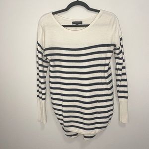 Banana Republic White & Navy Striped Knit Sweater